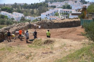 treballs arqueològics al Puig Rom