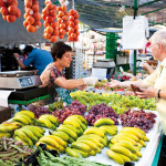 mercat de fruita i verdura de Roses