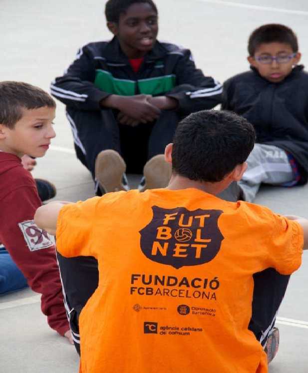 Fundació FC Barcelona i Ajuntament de Roses impulsen el projecte FutbolNet per educar en els valors de l’esport