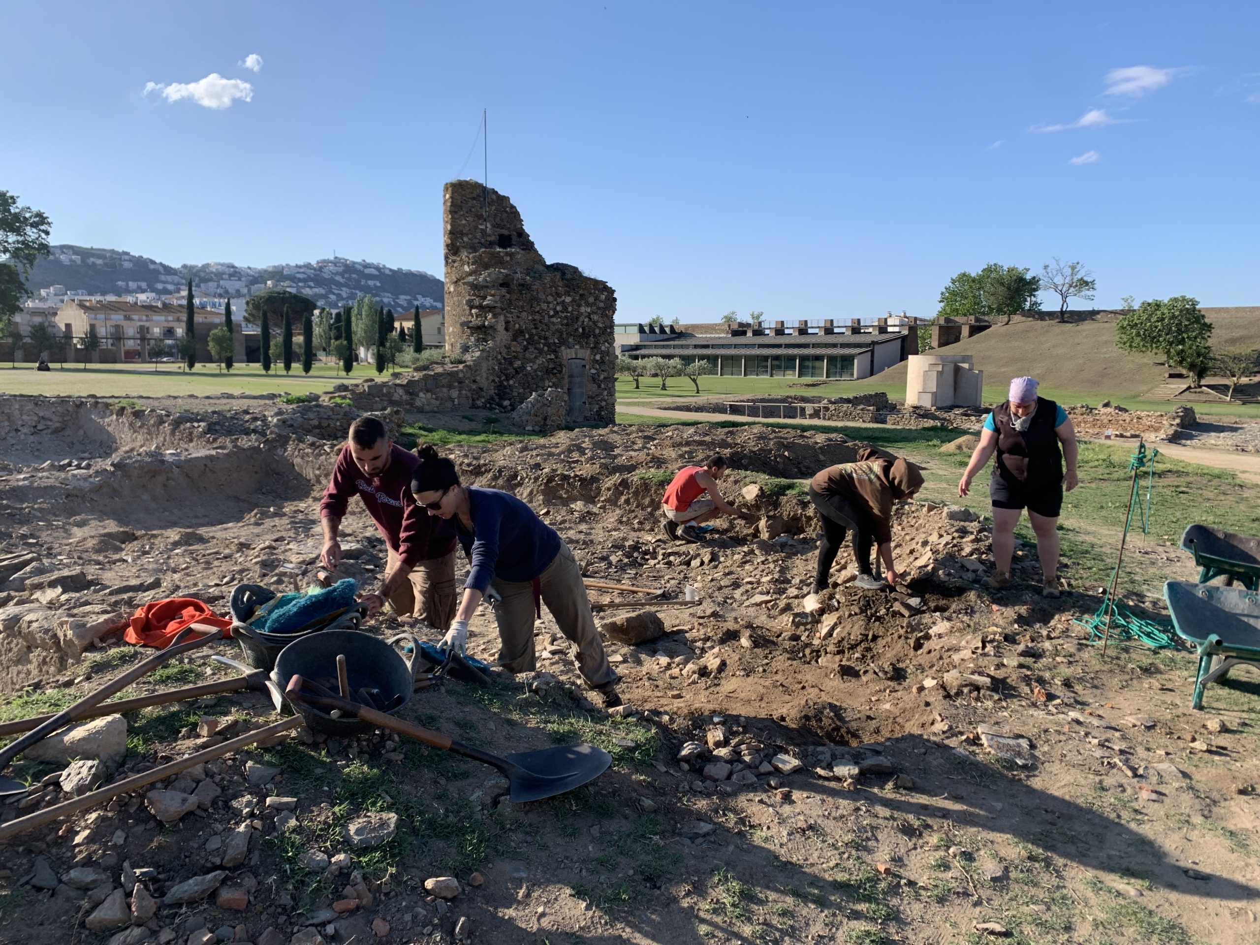 Nova campanya arqueològica per continuar descobrint la vila medieval de la Ciutadella de Roses