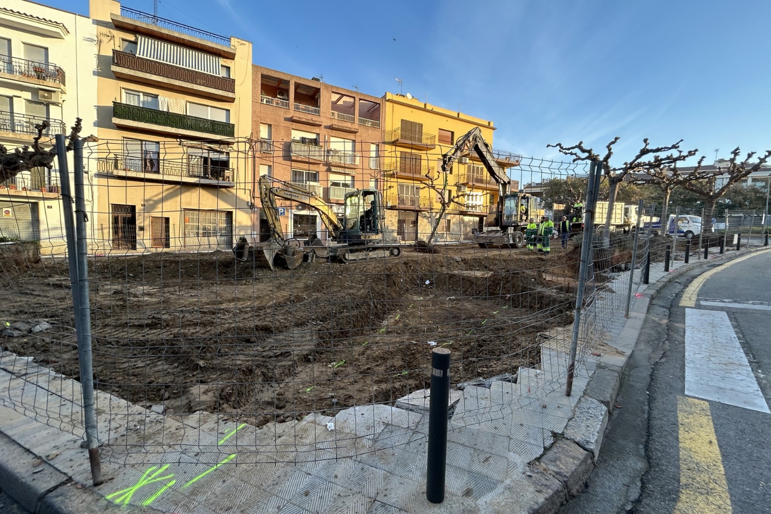 La urbanització de la plaça Pep Ventura se suma a la del carrer Madrid per millorar l’oest de l’eixample rosinc