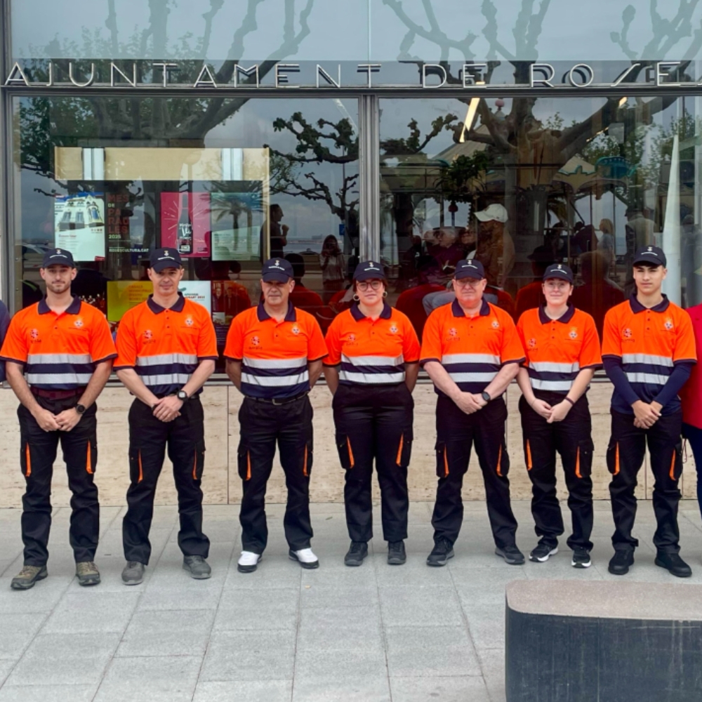 Roses incorpora 11 agents cívics per vetllar per la convivència ciutadana i el compliment d’ordenances