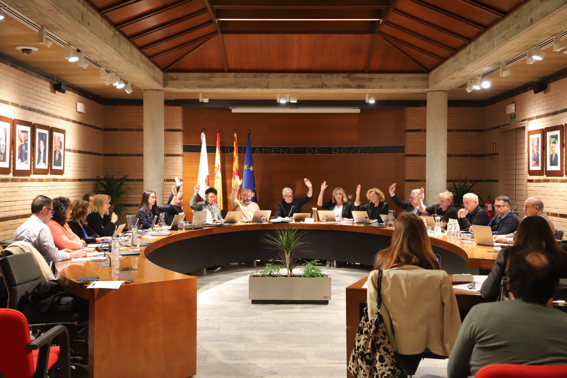 Aprovat el pressupost municipal de Roses per a 2026, que pujarà a 48,4 MEUR