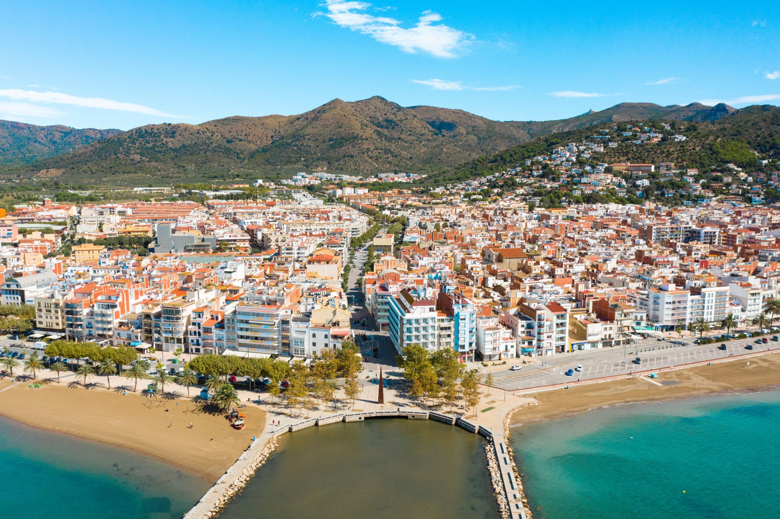 Els empresaris de Roses impulsen unes noves jornades de debat per definir el futur model turístic del municipi