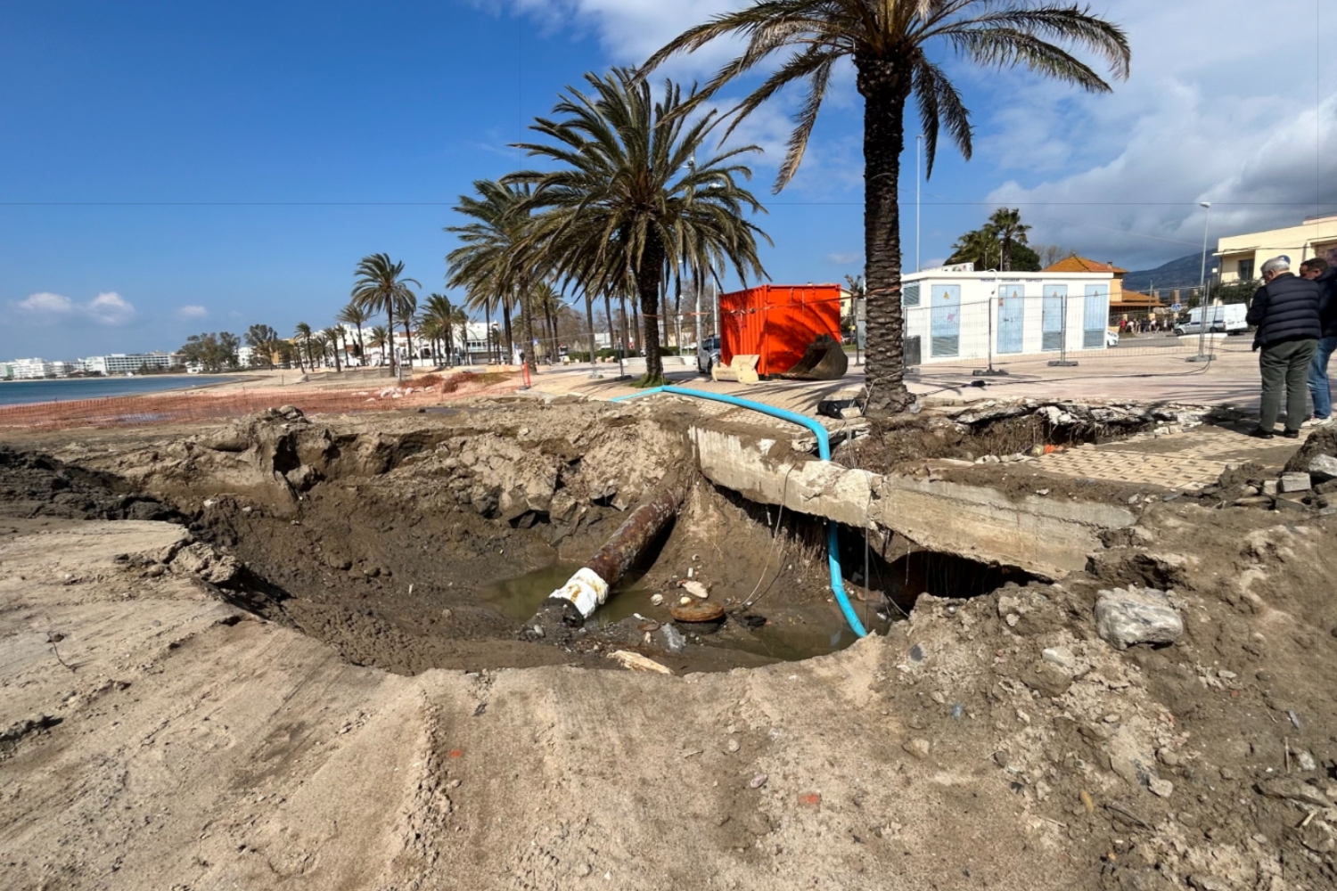 Tasques de reparació de l’estació de bombament d’aigües residuals del passeig de Roses
