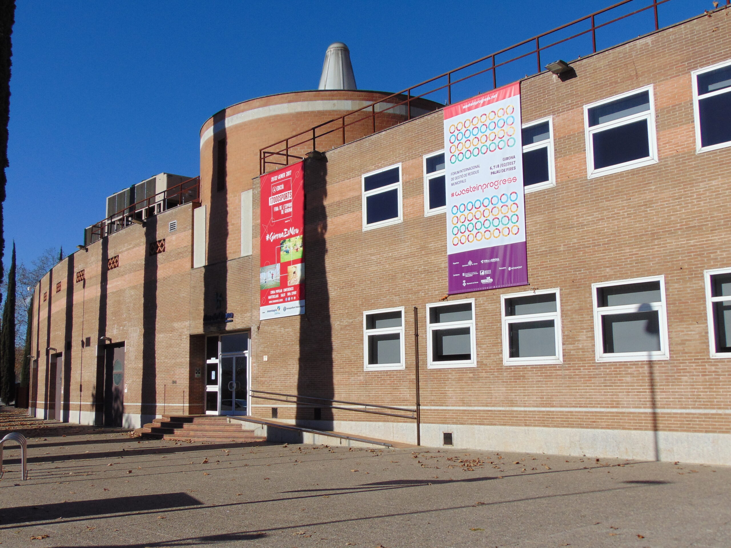 Girona col·lapsa amb el càsting de Disney per a “Rapunzel”: cues multitudinàries i expectació desbordada