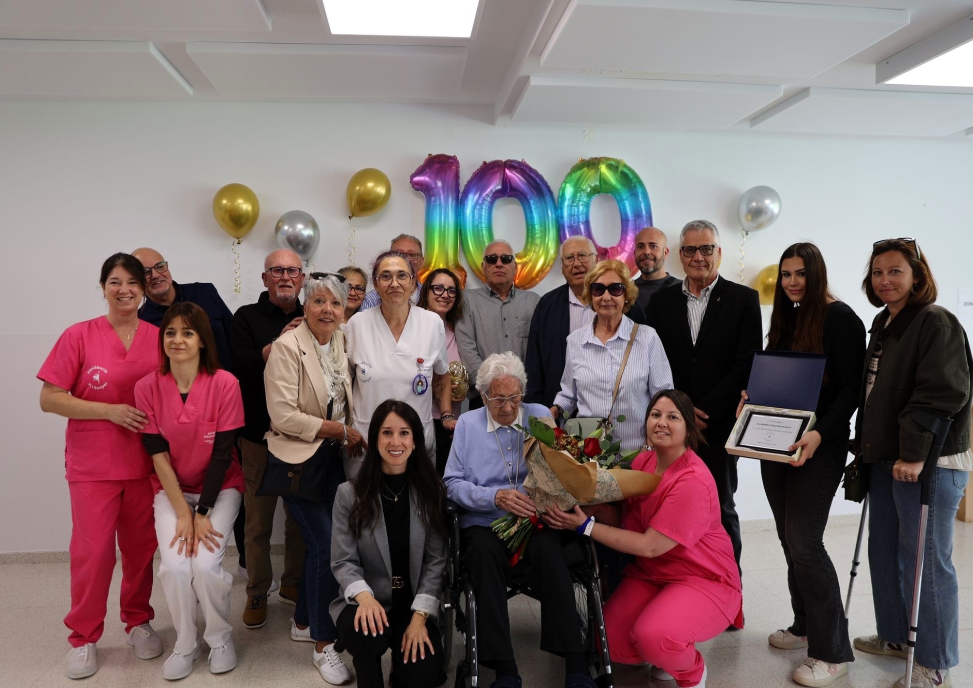 Homenatge a Mariana Pérez, àvia centenària de Roses
