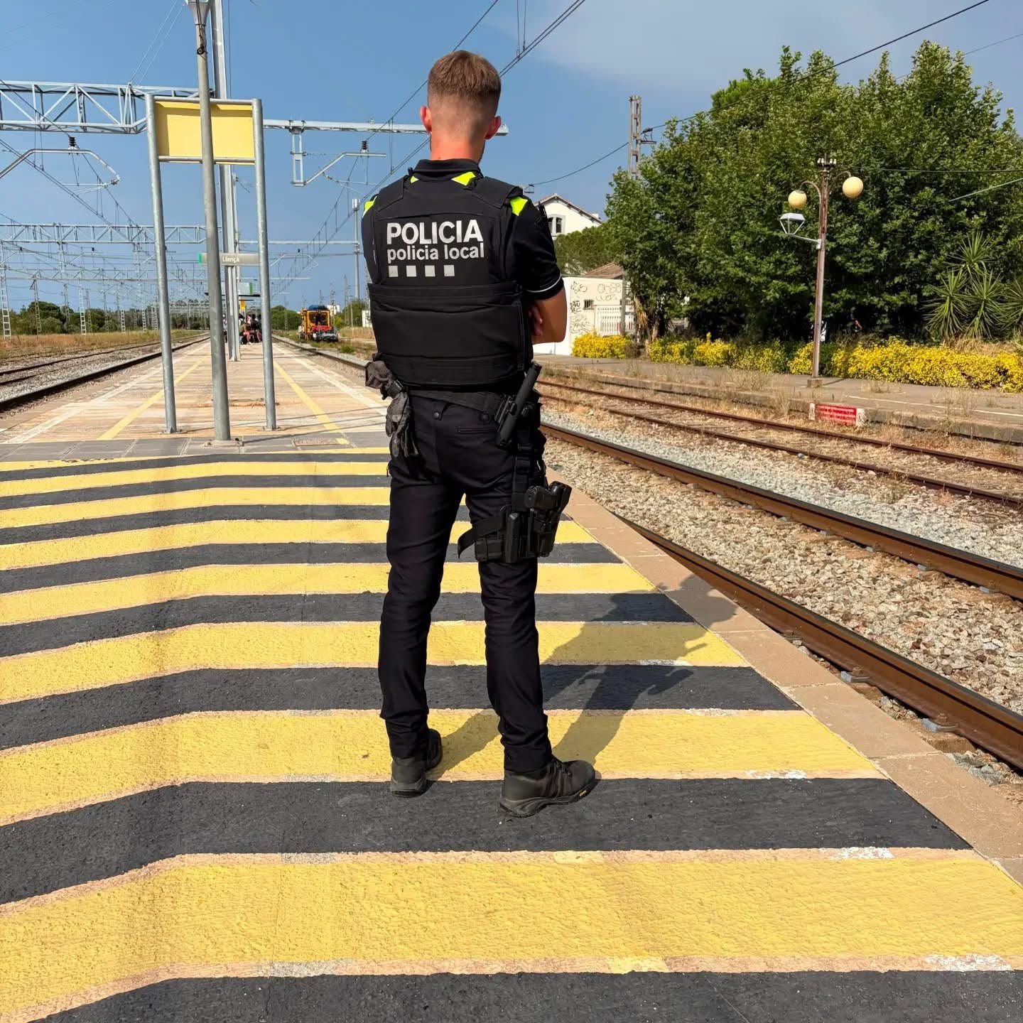Detingut a Llançà el presumpte autor d’un robatori violent després d’una persecució policial