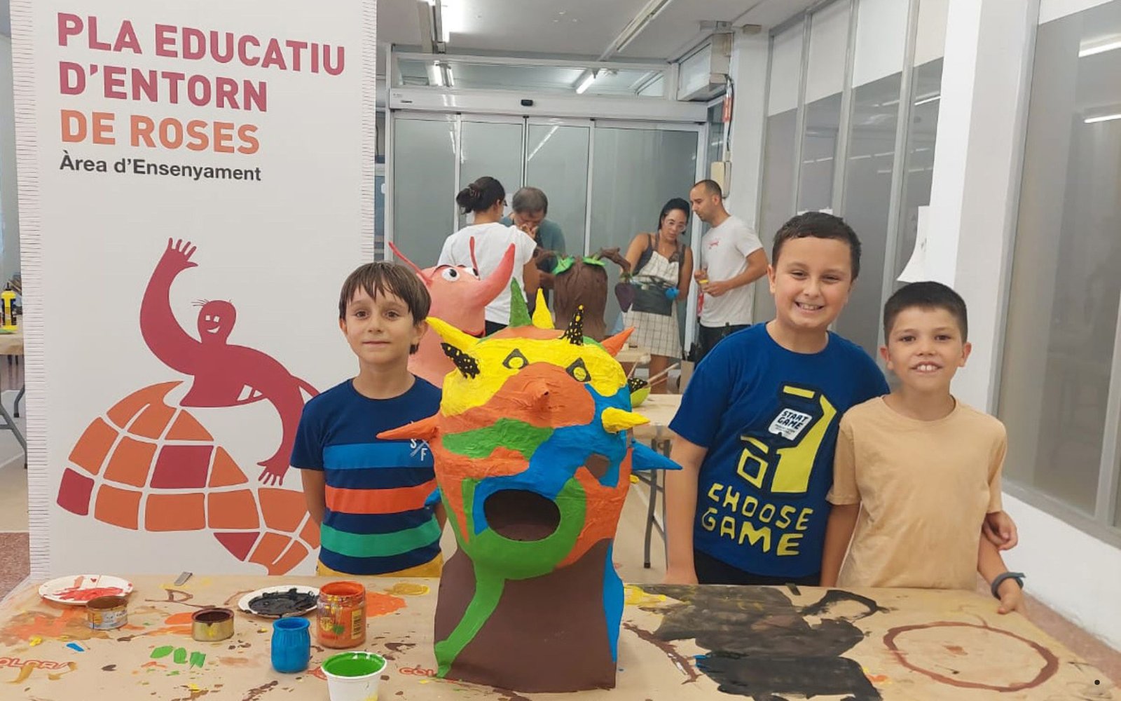 Cinc nous capgrossos s’incorporen a l’imaginari festiu de Roses gràcies al Pla Educatiu d’Entorn