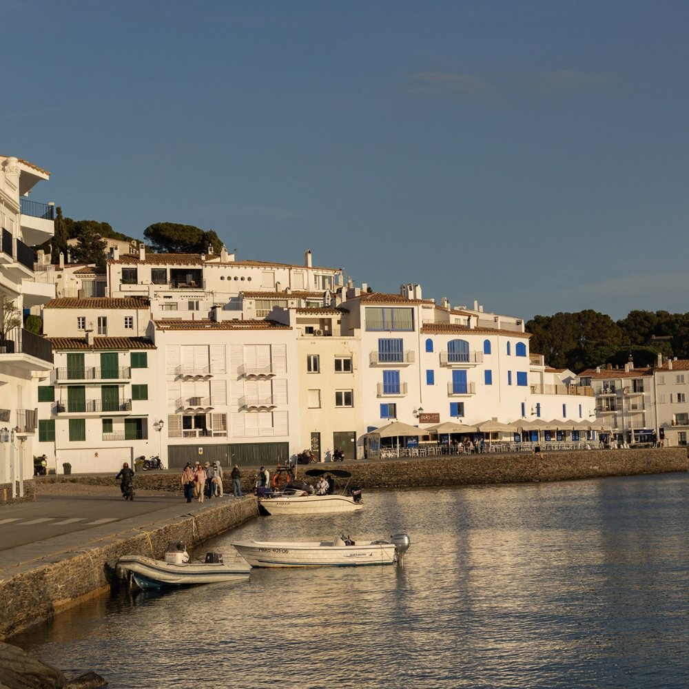 La Gent Gran de Roses celebrarà el seu Dia Internacional amb una visita en vaixell a Cadaqués i un concert