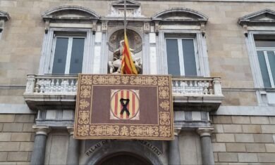 Imatge d’arxiu del dol oficial a Catalunya per l’accident ferroviari d’Urda