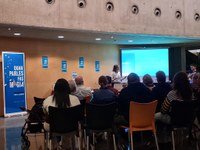 Xerrada «El català i tu» del Voluntariat per la Llengua al Teatre Municipal de Roses